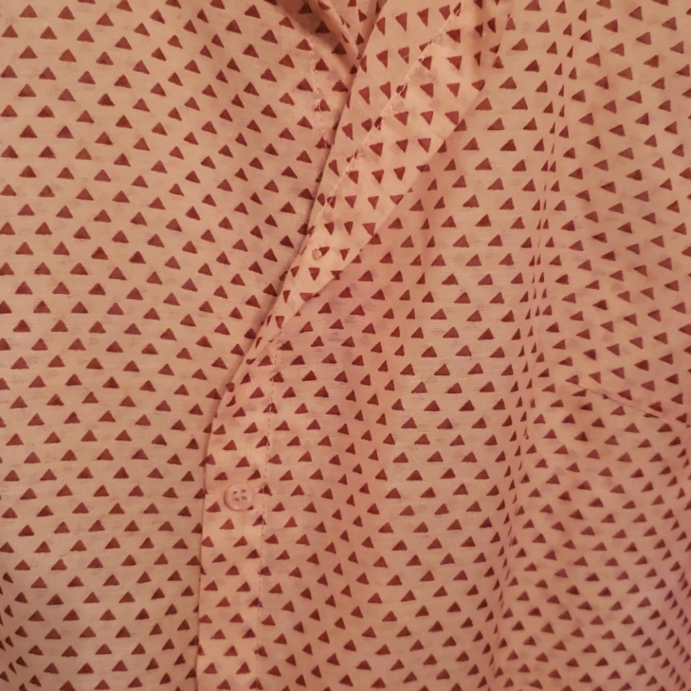 Button down shirt - Picture 2 of 3